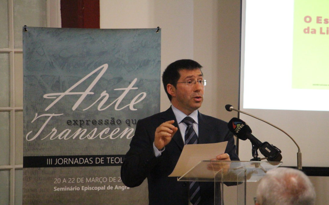 A Liturgia tem que ser depurada e reconquistar a autenticidade, afirma Pe. Joaquim Félix